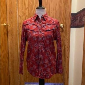 WOMEN’S WRANGLER BUTTON DOWN